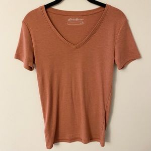 5/$20 Eddie Bauer Rust V-Neck Tee